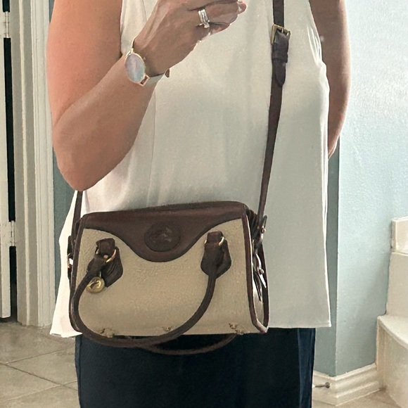 Vintage 80s Dooney & Bourke All Weather Leather Boston Satchel Bag, Cream & Brwn - Picture 16 of 16